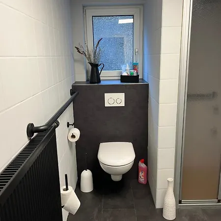 Duennebacke דירה שמאלנברג